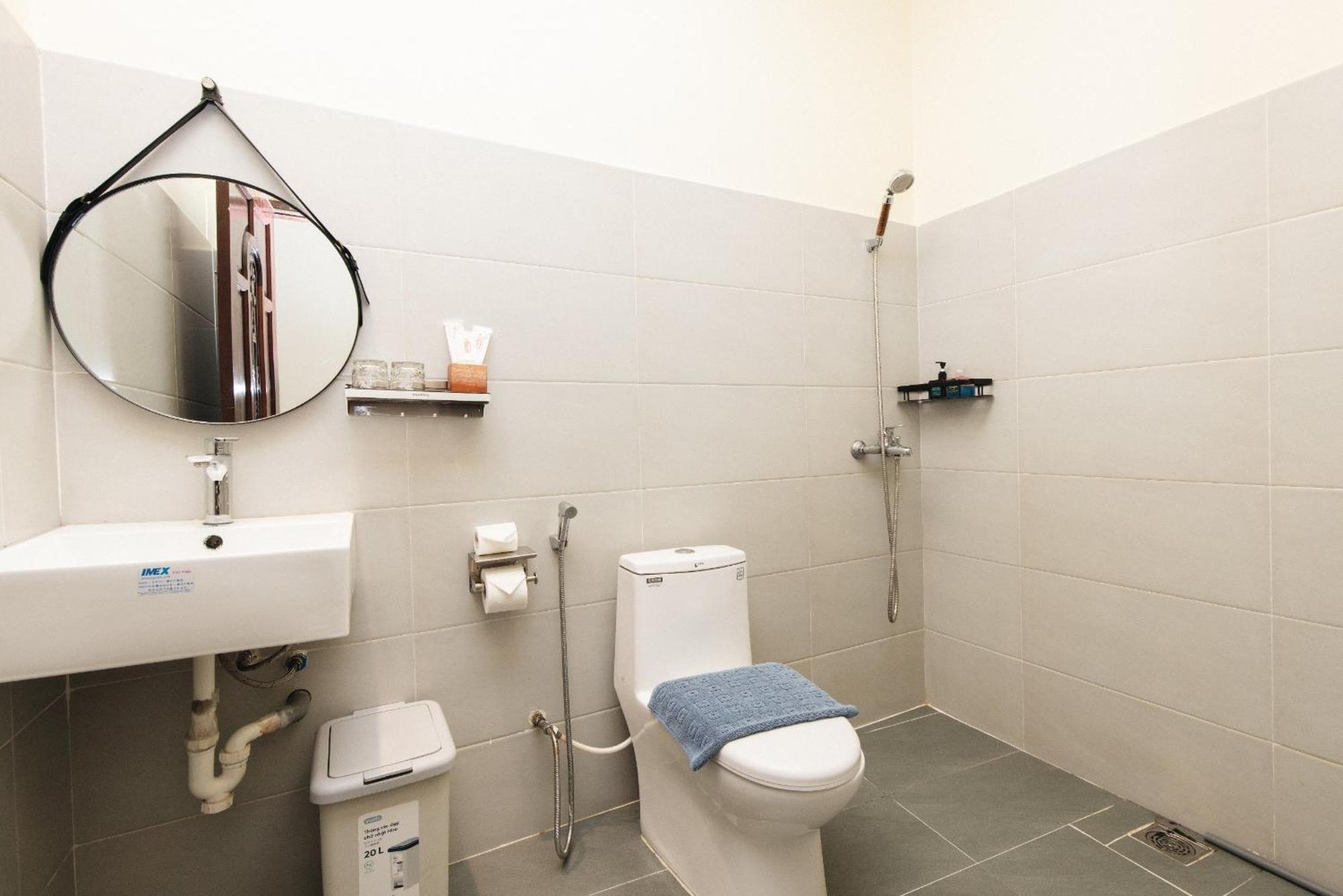 9 Hostel And Suites Хошимин Екстериор снимка