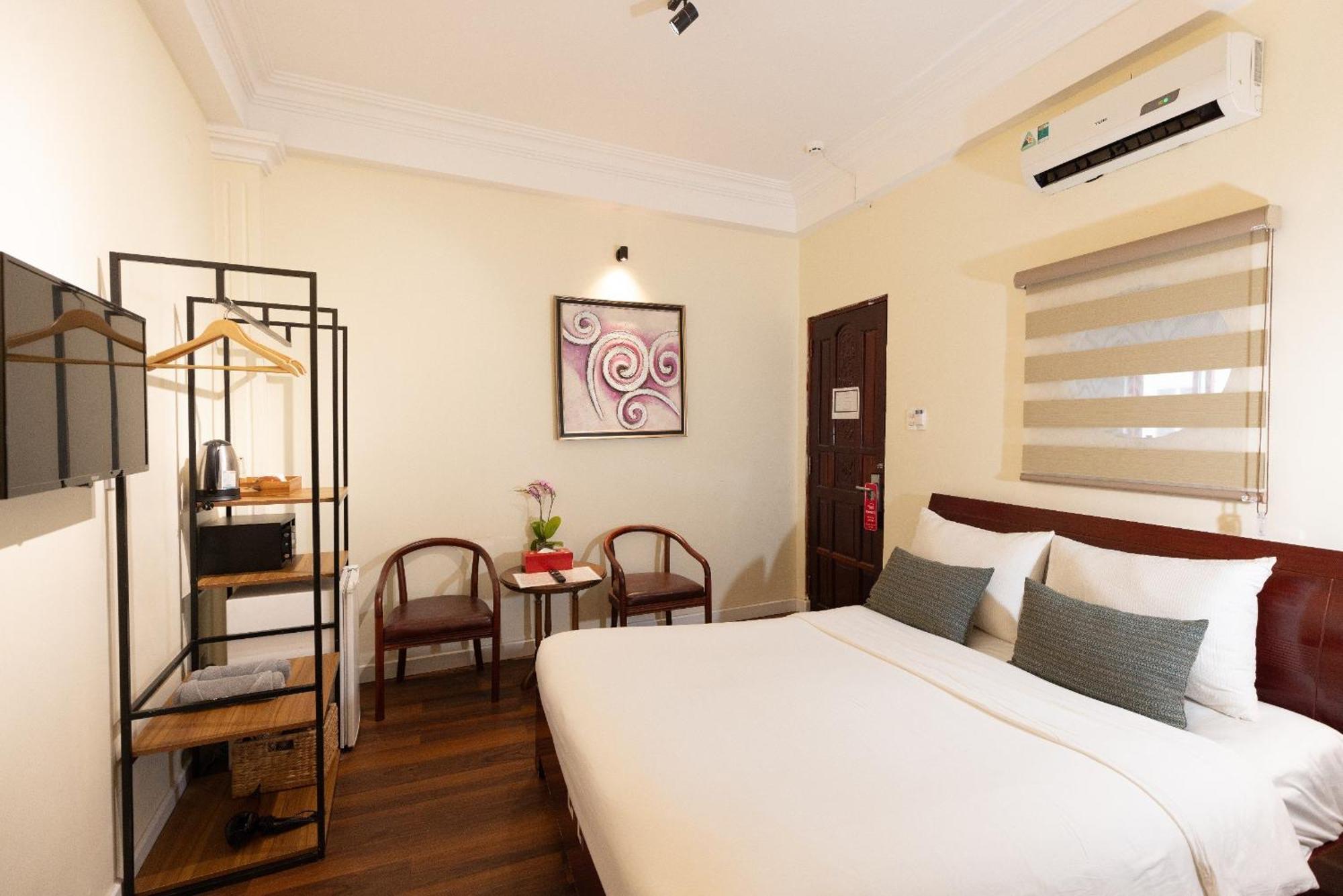 9 Hostel And Suites Хошимин Екстериор снимка