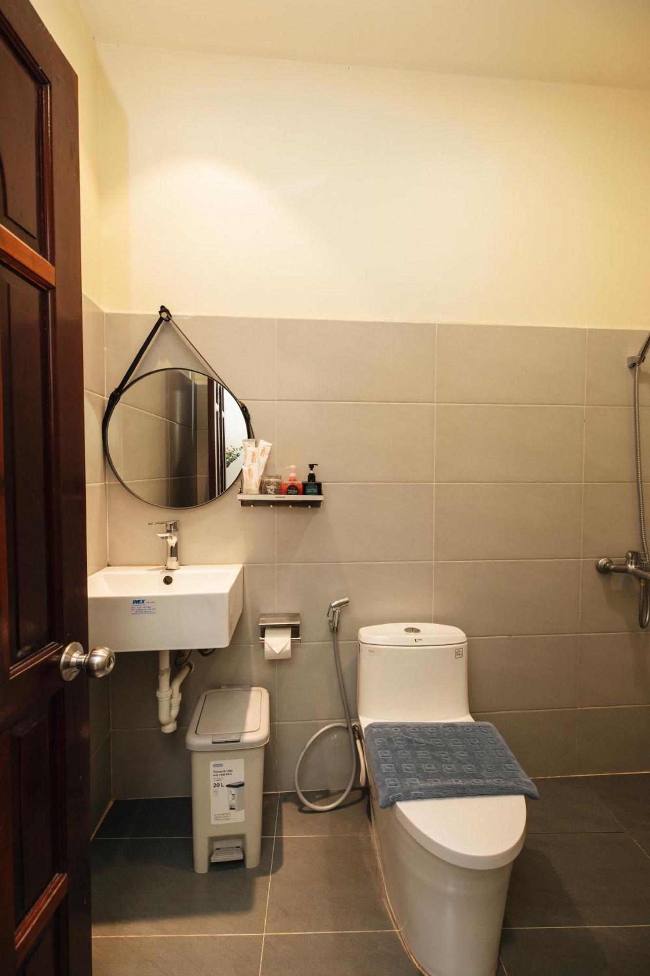 9 Hostel And Suites Хошимин Екстериор снимка