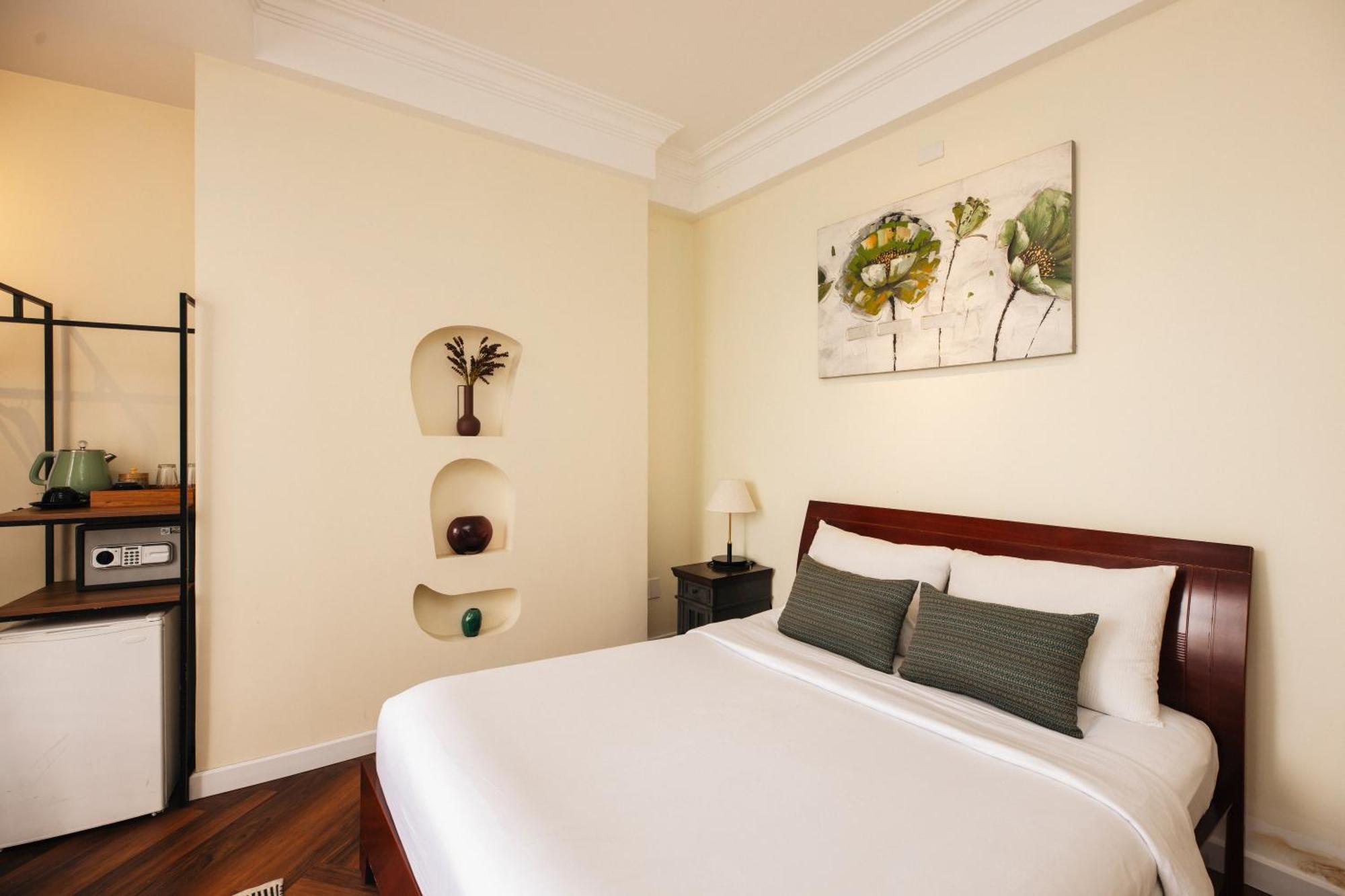 9 Hostel And Suites Хошимин Екстериор снимка